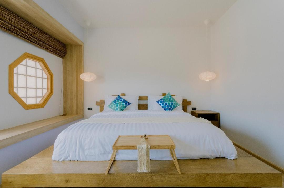 Wayla Villa@Maikhaobeach Mai Khao Exterior photo