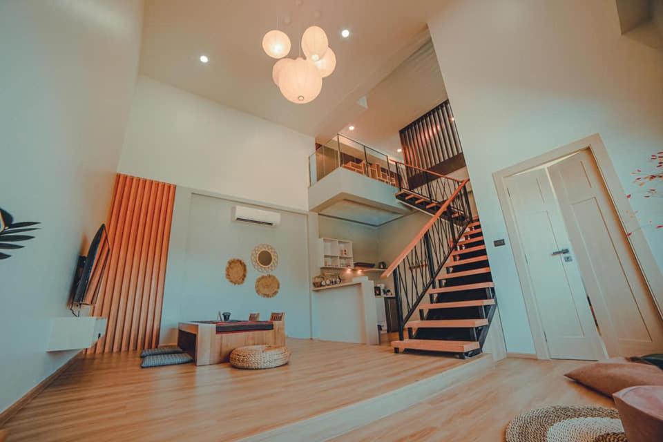 Wayla Villa@Maikhaobeach Mai Khao Exterior photo