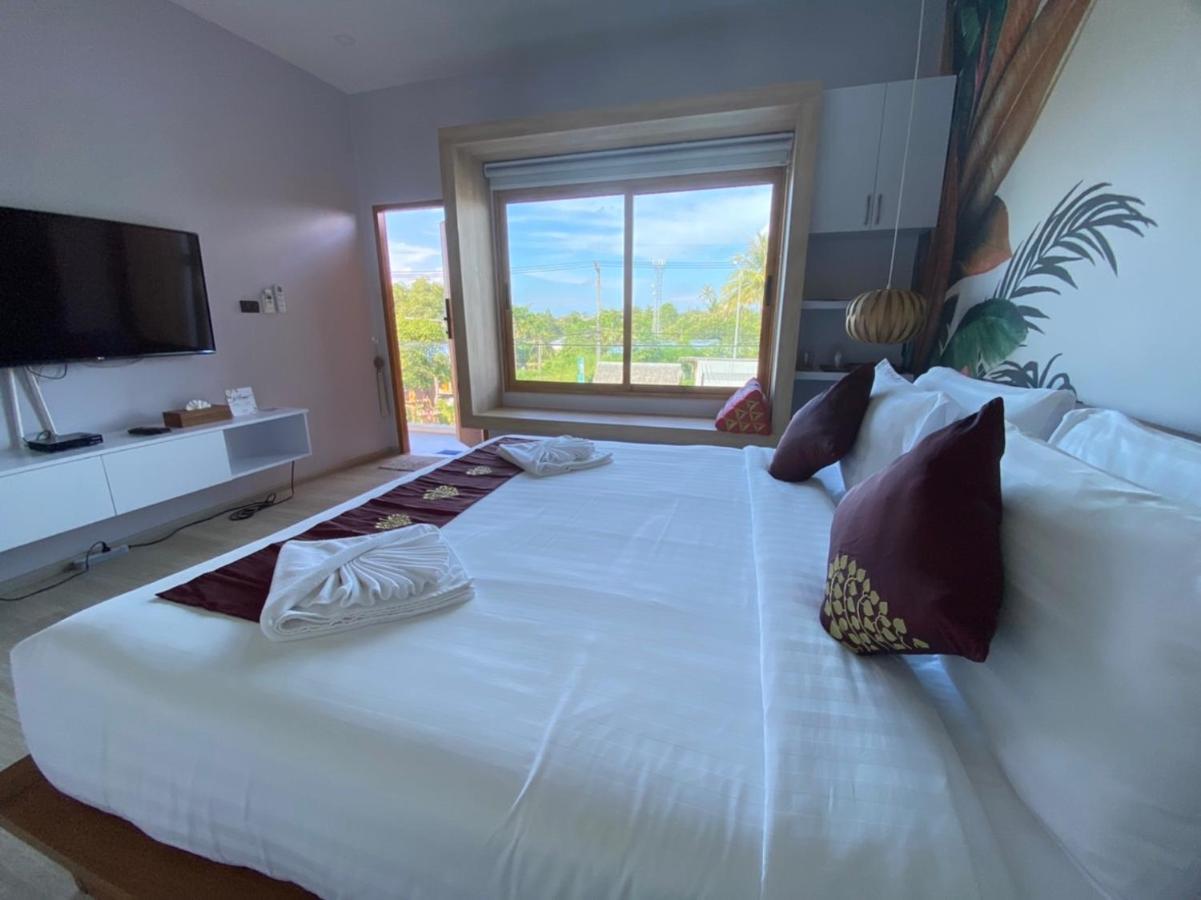Wayla Villa@Maikhaobeach Mai Khao Exterior photo