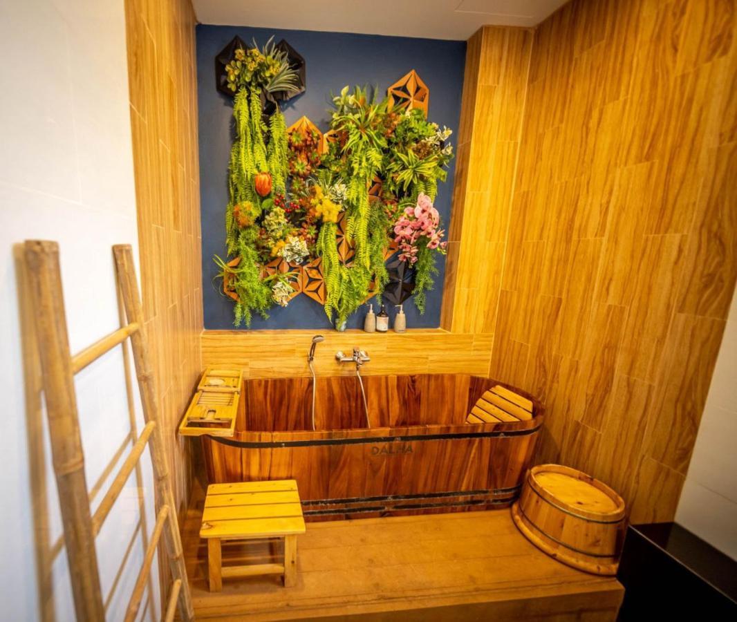 Wayla Villa@Maikhaobeach Mai Khao Exterior photo